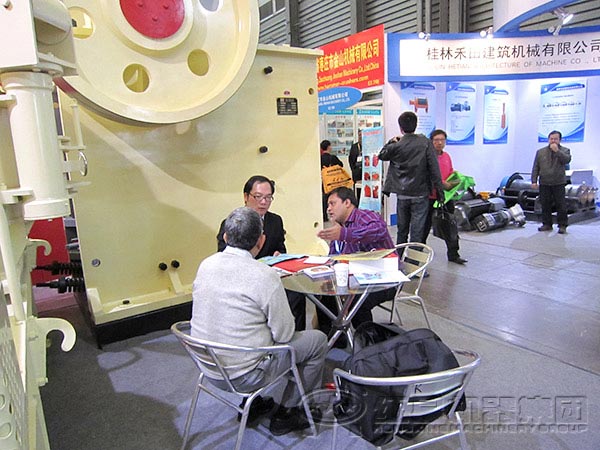 粗料破碎機生產廠家