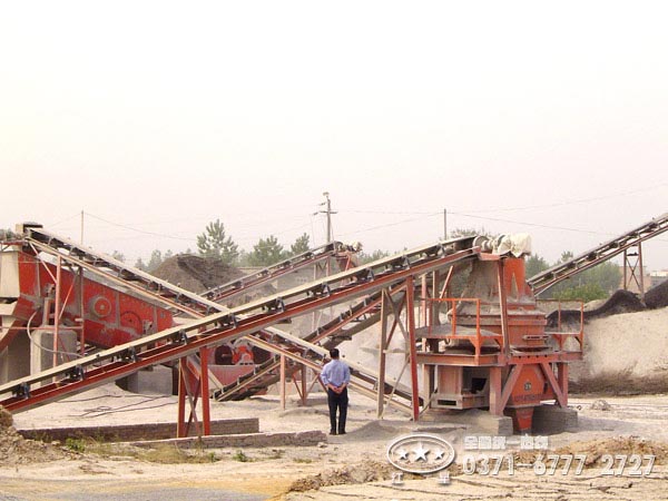 河卵石制沙生產線現場 河卵石制沙生產線現場