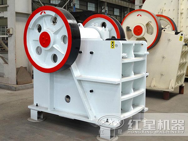 顎式破碎機 顎式破碎機