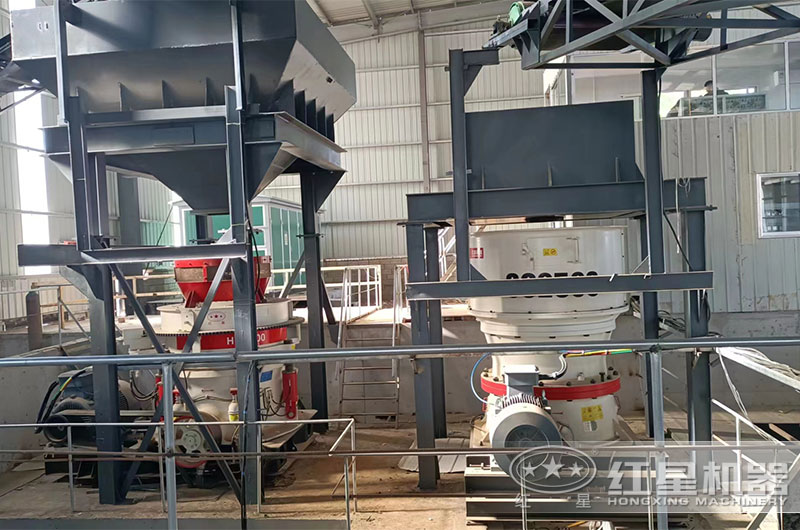 陜西寶雞制砂生產線建設現場二 陜西寶雞制砂生產線建設現場二