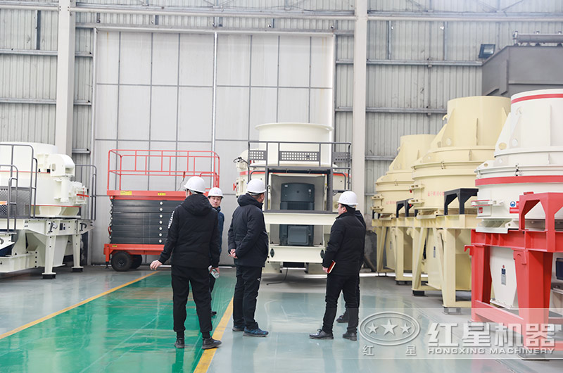 客戶來廠考察制砂機設備 客戶來廠考察制砂機設備