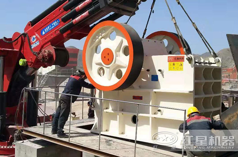 顎式破碎機 顎式破碎機