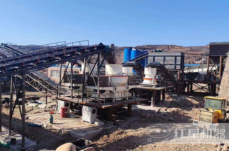 干式制砂機(jī)現(xiàn)場(chǎng)配置的除塵器 干式制砂機(jī)現(xiàn)場(chǎng)配置的除塵器