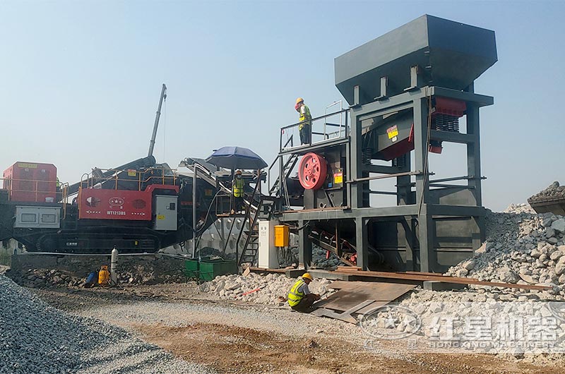 建筑垃圾移動破碎機現場