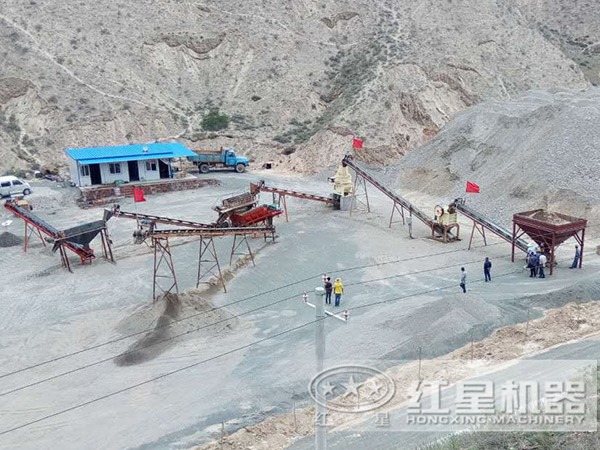 砂石生產現(xiàn)場 砂石生產現(xiàn)場