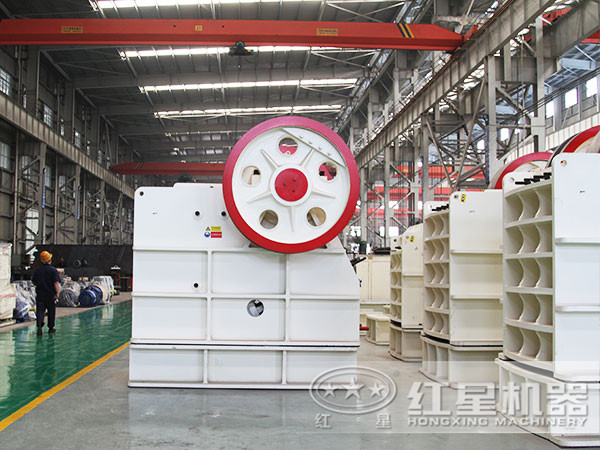 900*1200鄂式破碎機車間 900*1200鄂式破碎機車間