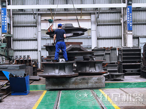 紅星機器生產車間