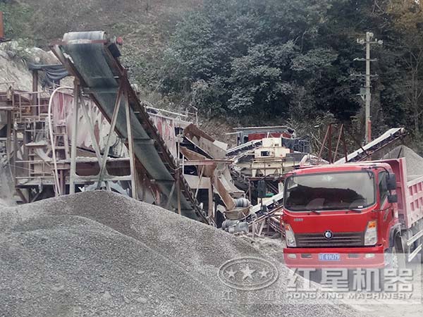 石子制砂機生產現場 石子制砂機生產現場