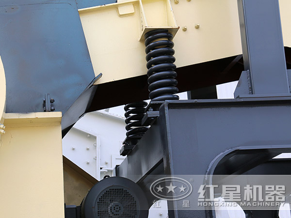 車載建筑垃圾粉碎機細節展示