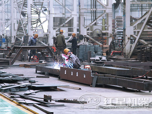 紅星花崗巖制砂機生產車間