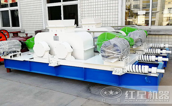 紅星對輥制沙機(jī)廠家 紅星對輥制沙機(jī)廠家