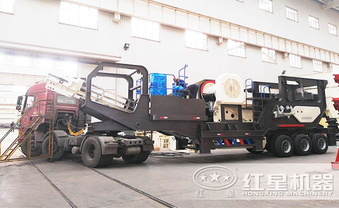 移動式破碎站發往江蘇無錫 移動式破碎站發往江蘇無錫