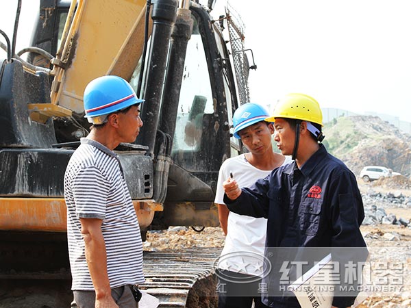 紅星售后人員現場指導