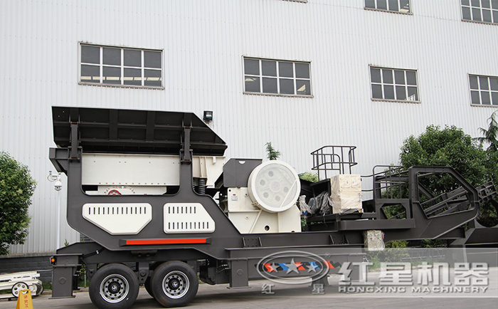 輪胎式顎式移動(dòng)破碎站 輪胎式顎式移動(dòng)破碎站