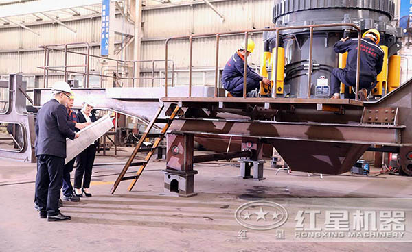 技術人員現場測量 技術人員現場測量