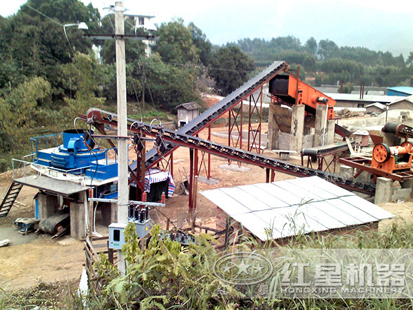 紅星鵝卵石制砂機(jī)生產(chǎn)現(xiàn)場(chǎng) 紅星鵝卵石制砂機(jī)生產(chǎn)現(xiàn)場(chǎng)