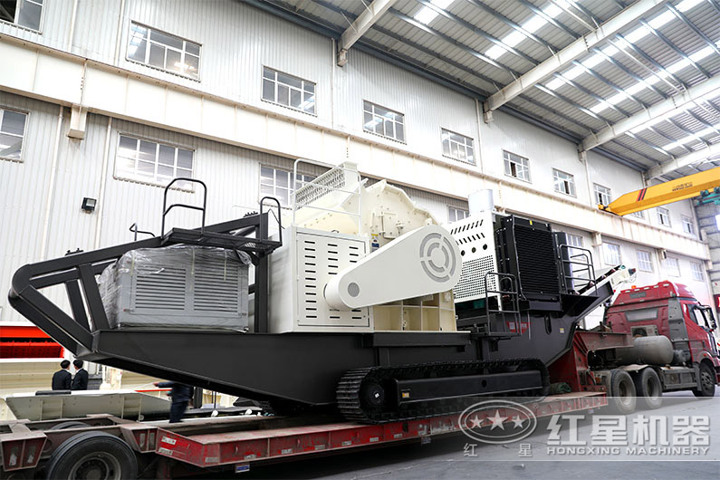 履帶式破碎機現場發貨圖 履帶式破碎機現場發貨圖