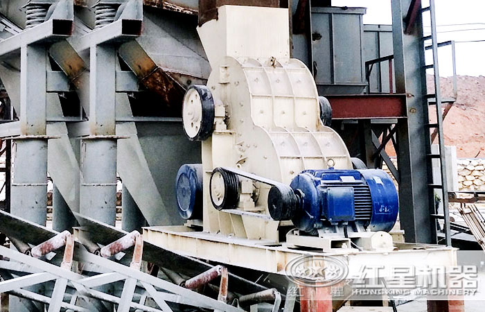 雙級破碎機現場 雙級破碎機現場