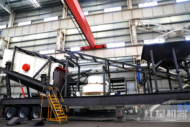 移動(dòng)磨砂機(jī)的鑄造車間 移動(dòng)磨砂機(jī)的鑄造車間