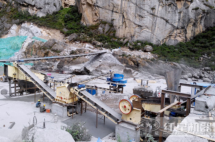 鵝卵石制砂機客戶現場 鵝卵石制砂機客戶現場