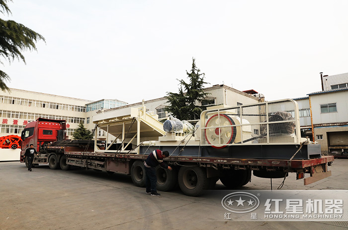 對輥式制砂機發貨圖 對輥式制砂機發貨圖