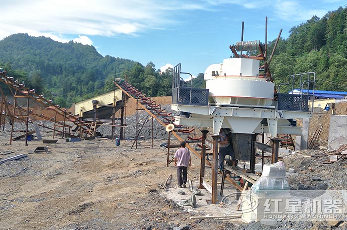 紅星用戶石頭制砂機作業現場 紅星用戶石頭制砂機作業現場