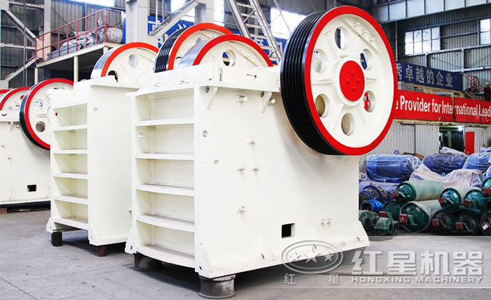 57顎式破碎機設(shè)備生產(chǎn)車間 57顎式破碎機設(shè)備生產(chǎn)車間