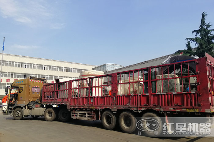 紅星機器磨粉機發貨現場 紅星機器磨粉機發貨現場