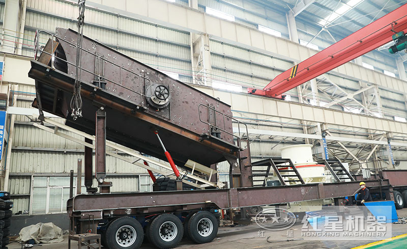 專業化移動制砂機的加工車間