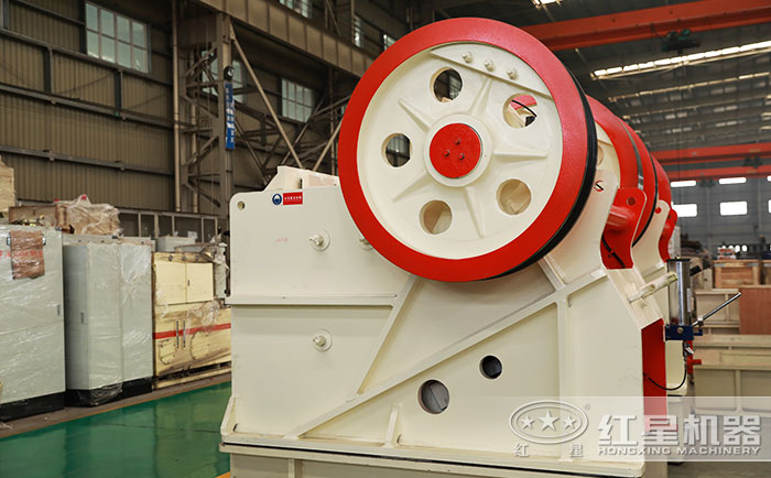 大型顎式破碎機廠家直銷價格更優惠 大型顎式破碎機廠家直銷價格更優惠