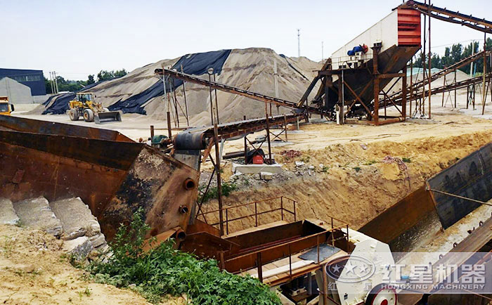錘式破碎機加工現場展示 錘式破碎機加工現場展示