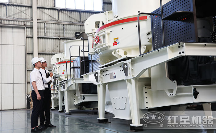 客戶到紅星機器廠區參觀設備