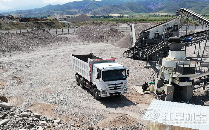 石頭打沙加工現場展示 石頭打沙加工現場展示