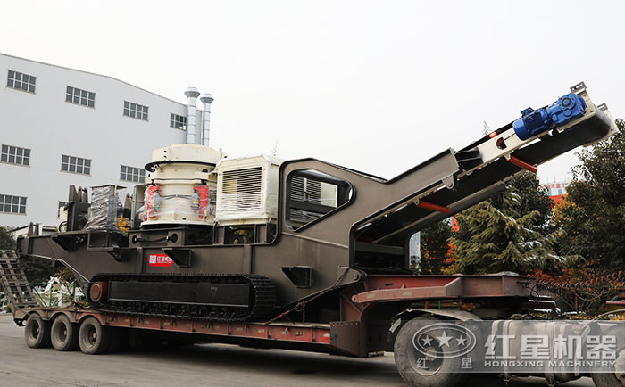 紅星機器履帶式移動碎石粉砂機發往山西 紅星機器履帶式移動碎石粉砂機發往山西