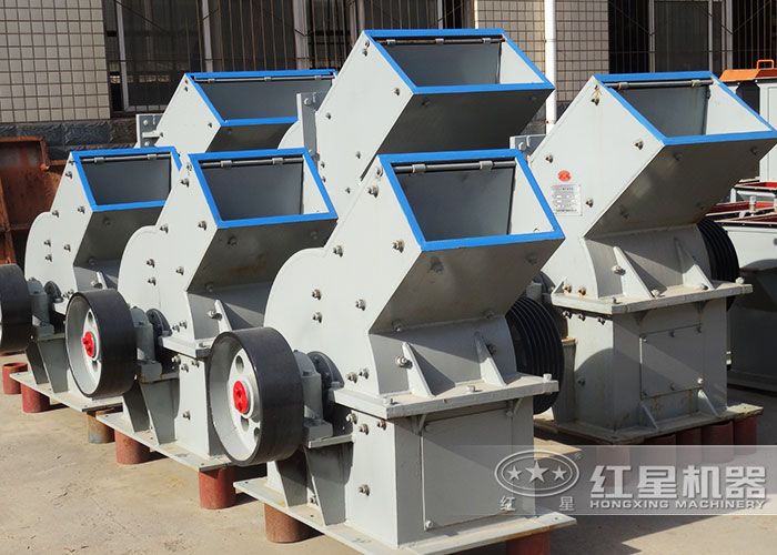 紅星機(jī)器小型錘石打石機(jī)直銷廠家 紅星機(jī)器小型錘石打石機(jī)直銷廠家