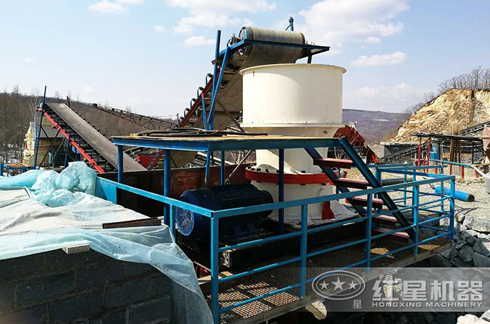 單杠圓錐破碎機加工現場部分展示 單杠圓錐破碎機加工現場部分展示