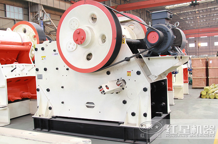 CJ歐版顎式破碎機設備展示 CJ歐版顎式破碎機設備展示