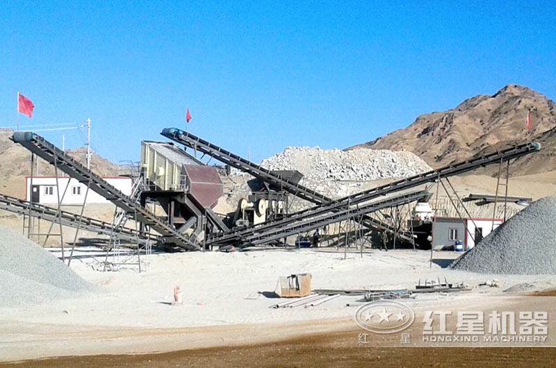硬巖石料破碎常用設備加工現場 硬巖石料破碎常用設備加工現場