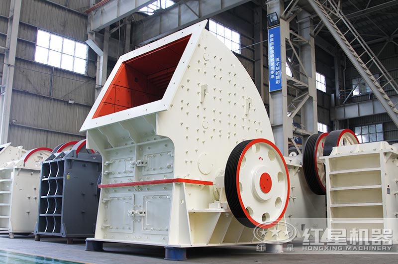 錘式碎煤機生產車間實拍 錘式碎煤機生產車間實拍