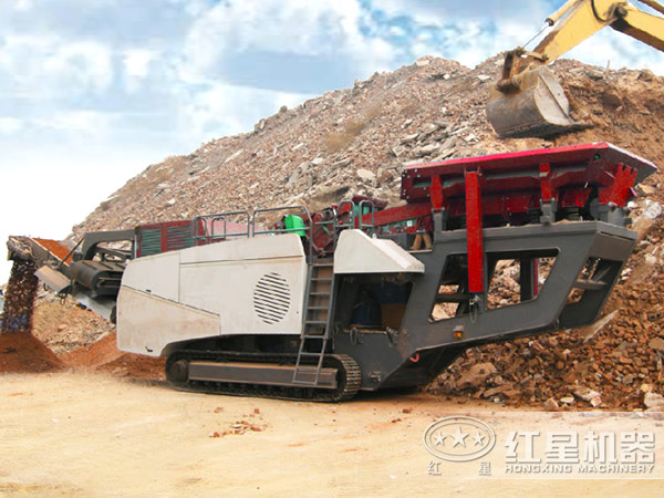 移動(dòng)煤矸石粉碎機(jī)生產(chǎn)現(xiàn)場 移動(dòng)煤矸石粉碎機(jī)生產(chǎn)現(xiàn)場