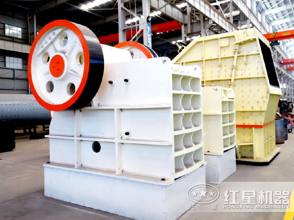 河卵石破碎機(jī)設(shè)備生產(chǎn)車間 河卵石破碎機(jī)設(shè)備生產(chǎn)車間