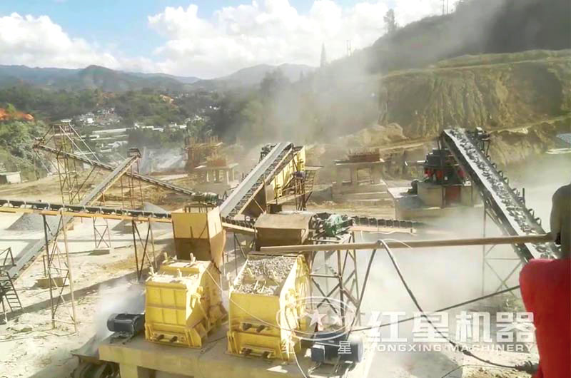 600t/h硅礦反擊式板錘制砂機(jī)生產(chǎn)現(xiàn)場(chǎng) 600t/h硅礦反擊式板錘制砂機(jī)生產(chǎn)現(xiàn)場(chǎng)