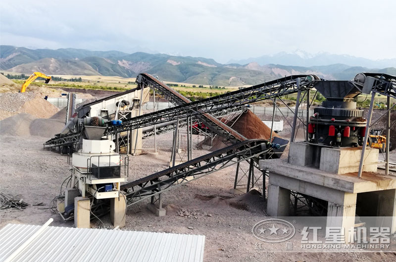 細碎破碎機作業現場 細碎破碎機作業現場