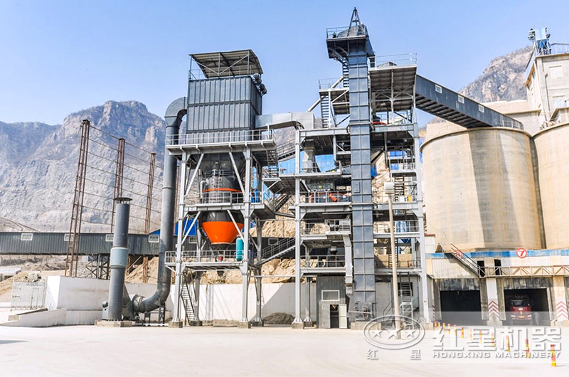 成套的干式制砂樓設(shè)備作業(yè)現(xiàn)場 成套的干式制砂樓設(shè)備作業(yè)現(xiàn)場